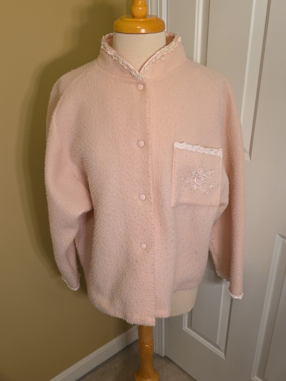Miss Elaine Vintage Inspired Pastel Pink Button Front Bed Jacket